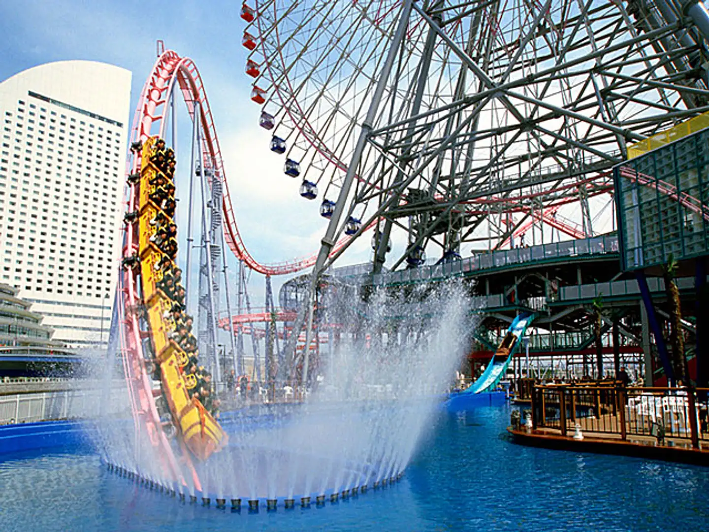 海の近くの遊園地 黄昏の王国 会場限定4点セット オベロン(MMSC) よこはまコスモワールド | スポット一覧 | かながわ 横浜観光