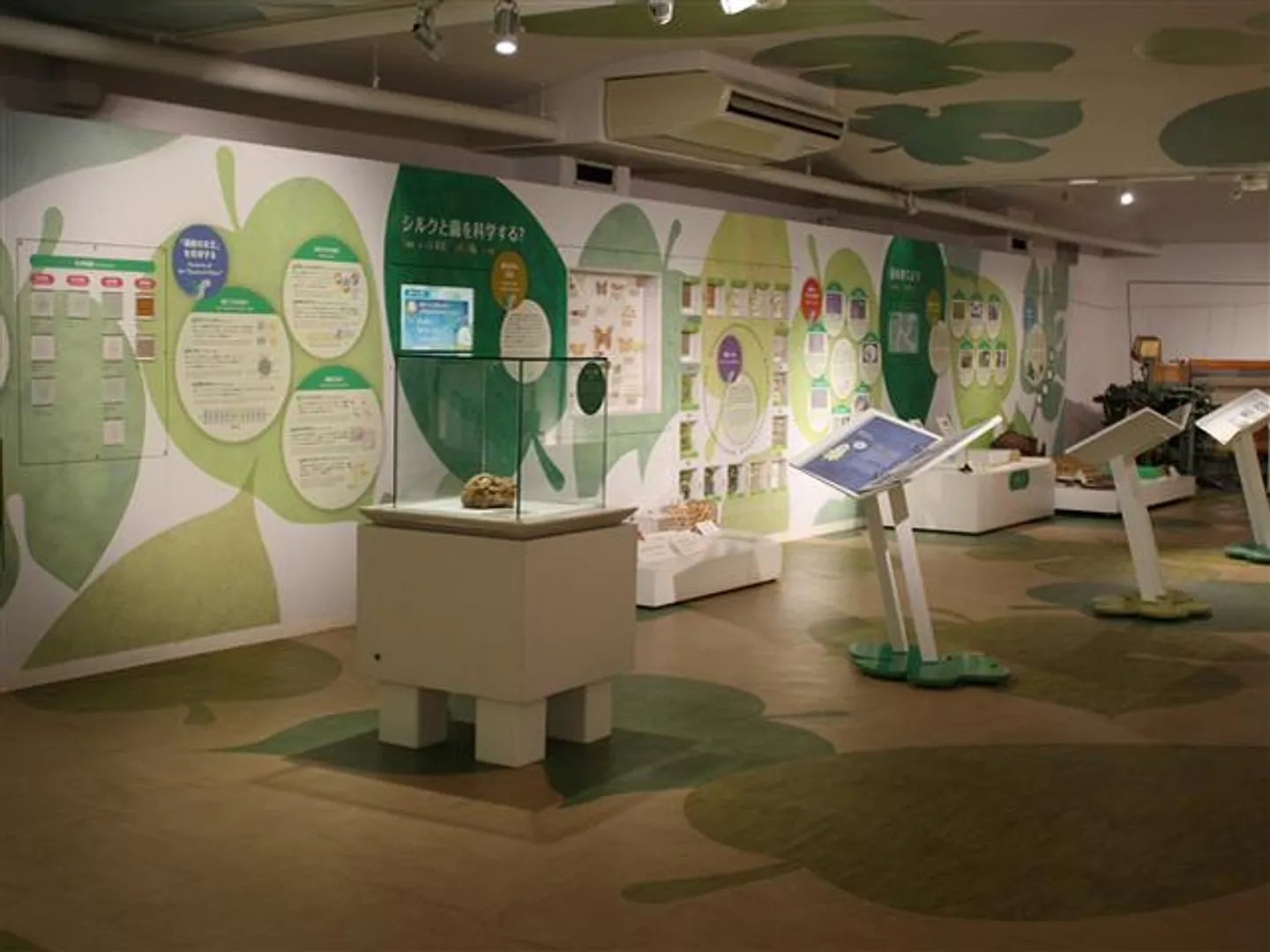 博物館1階展示の様子