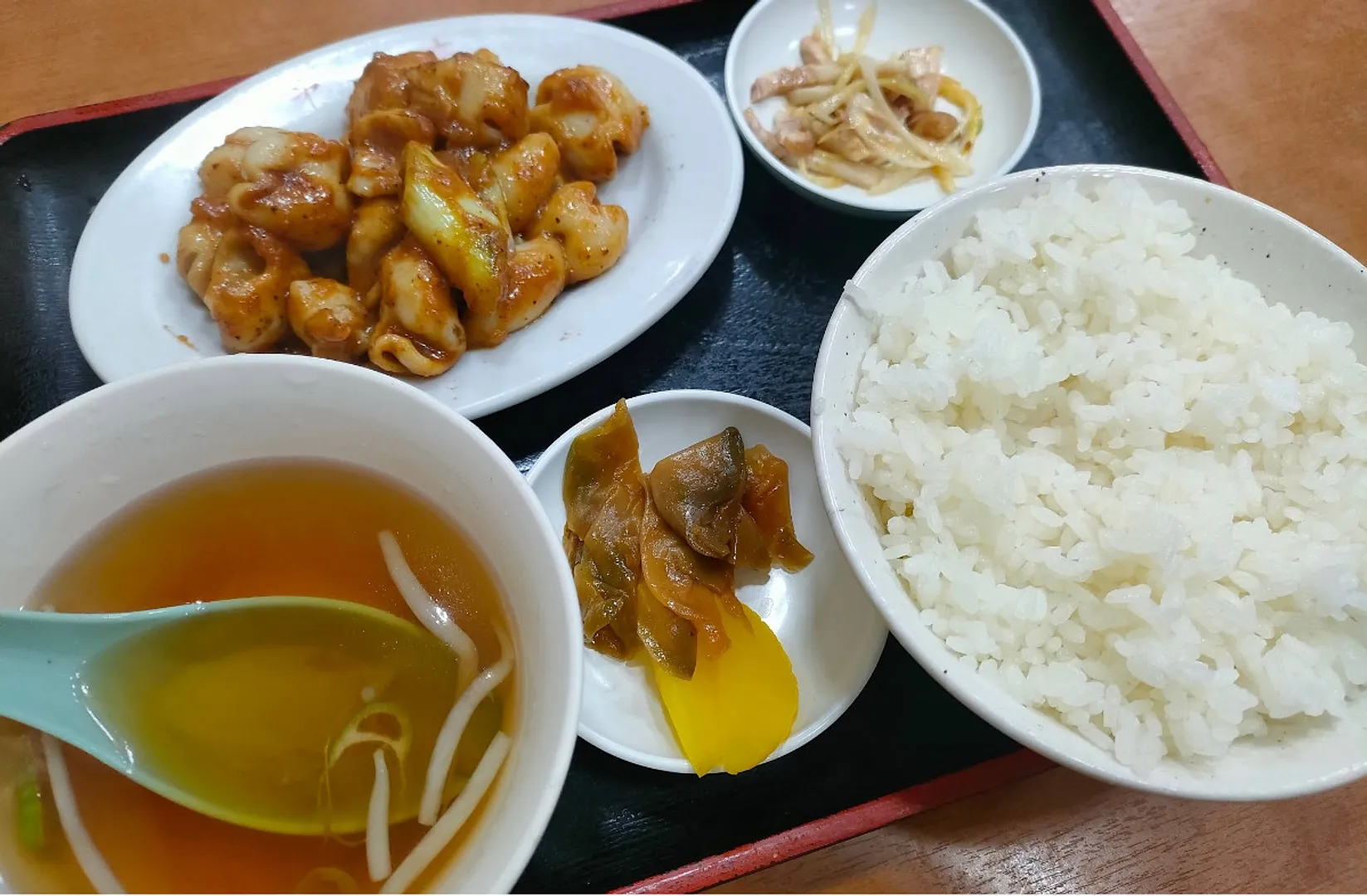 ホルモン定食