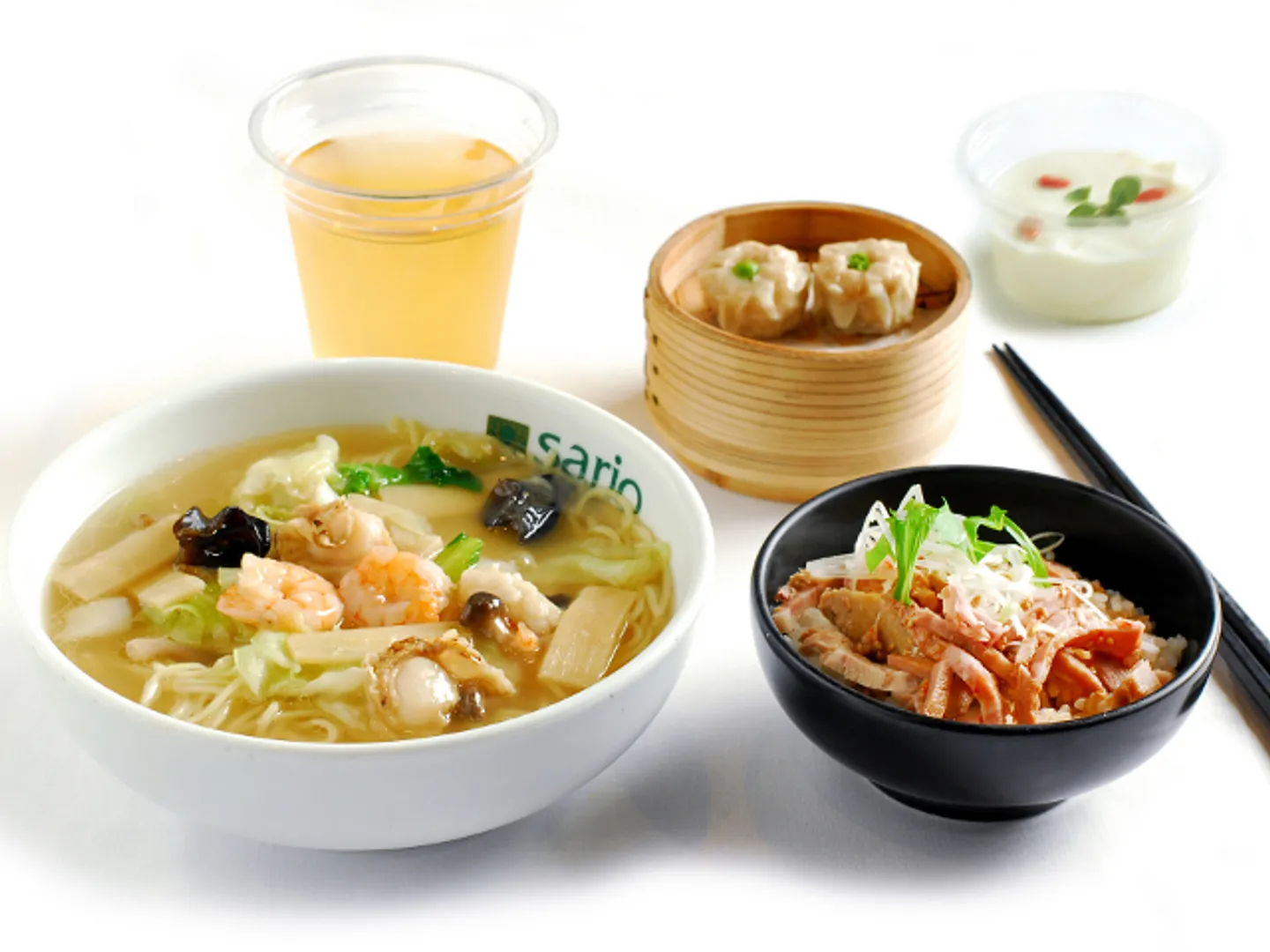 週替わり海鮮五目麺とミニ叉焼ご飯のバリューセット