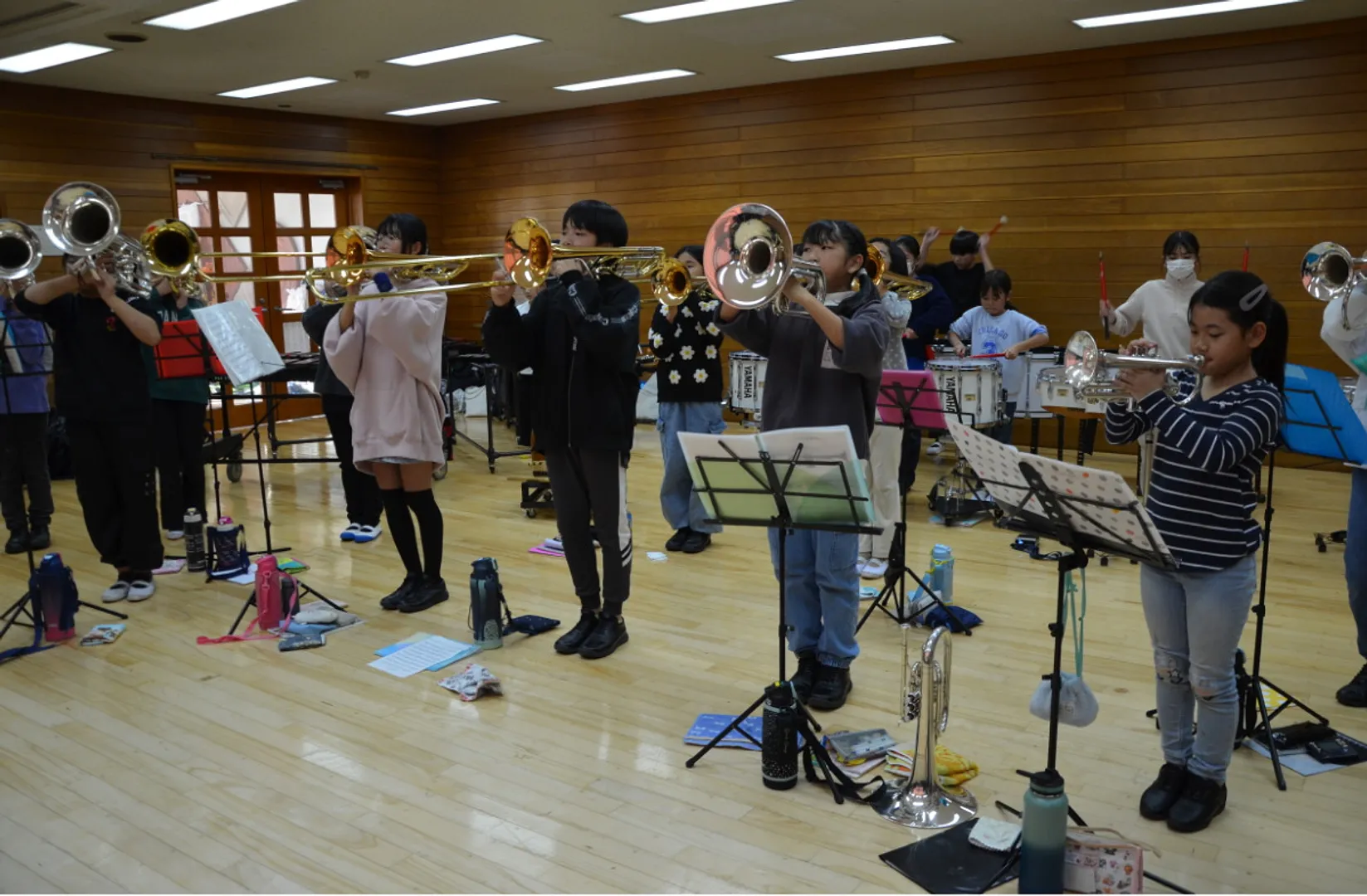 大会に向けて練習に励むメンバー