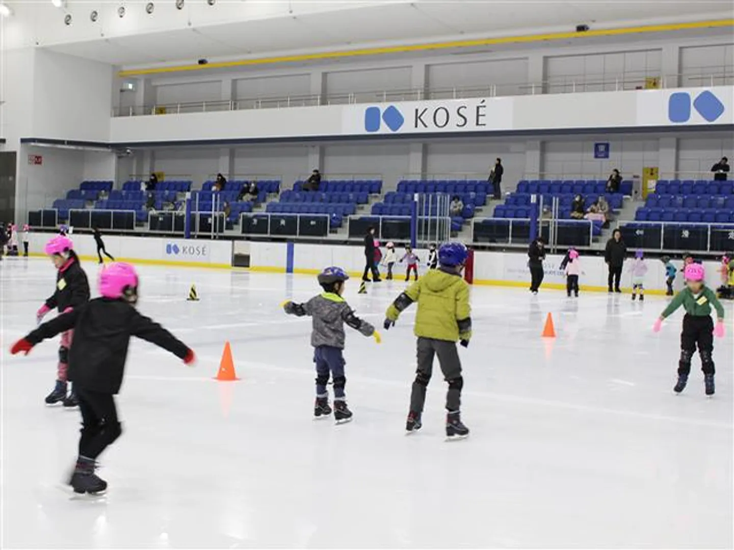 ヘルメットやプロテクターの貸し出しもあるのでお子さまも安心