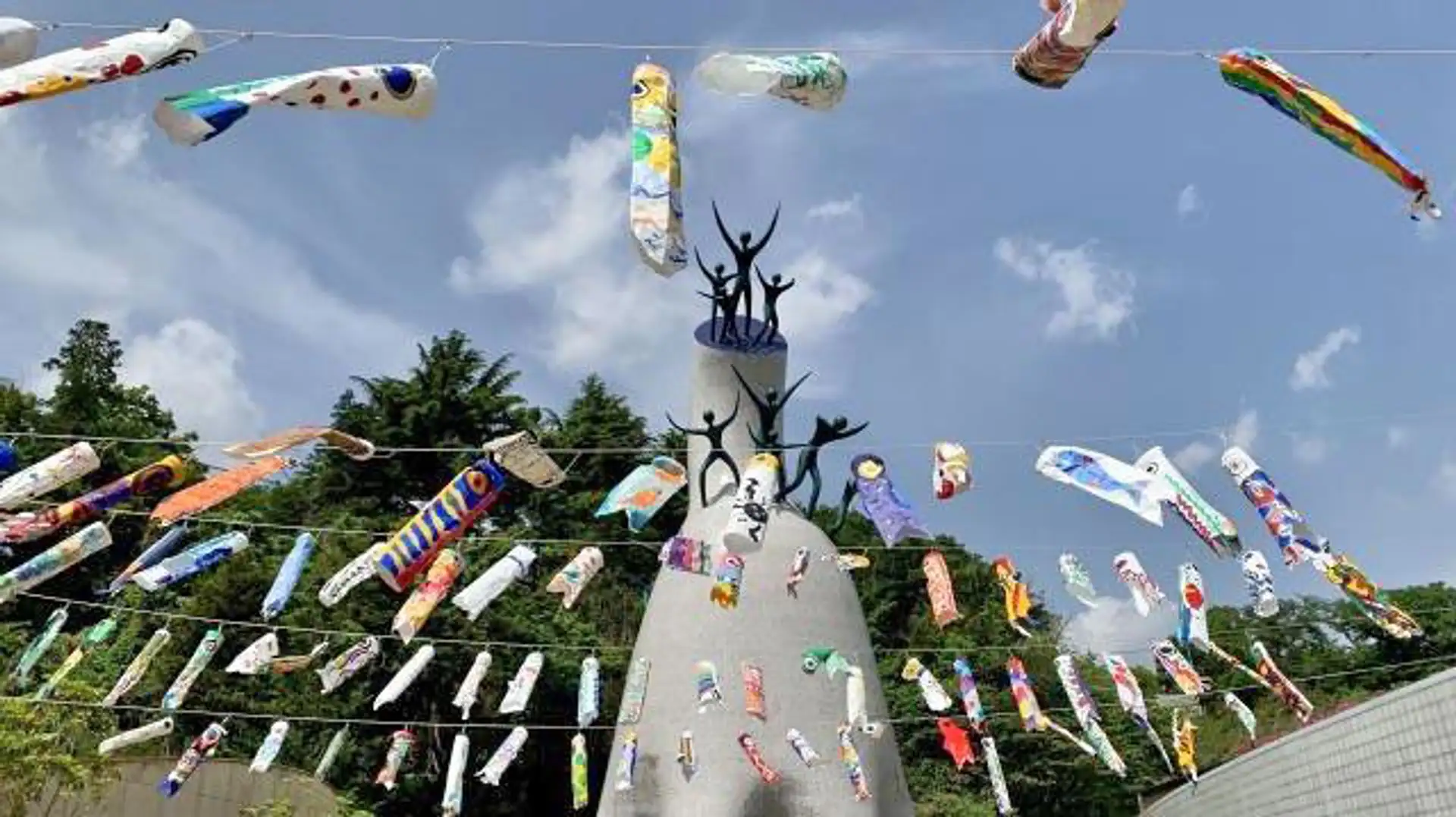 TARO鯉に挑む！（展示） | イベント一覧 | かながわ 横浜観光なら