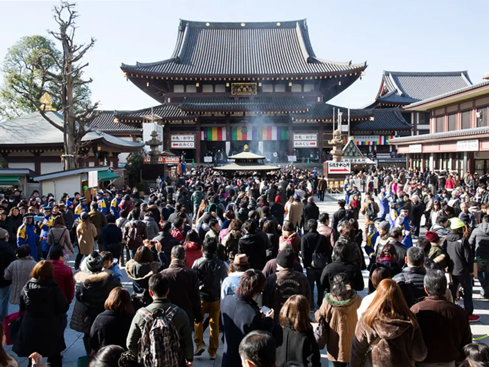 毎年、多くの初詣参拝者で賑わう、厄除けの川崎大師