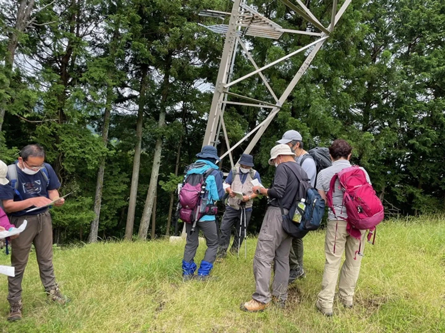 秦野市山岳協会初心者地図講座野外実習