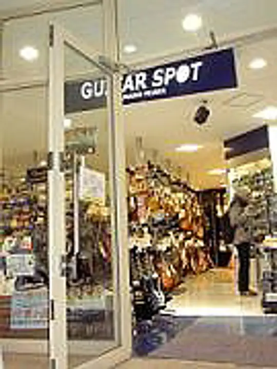 24320060a.jpg