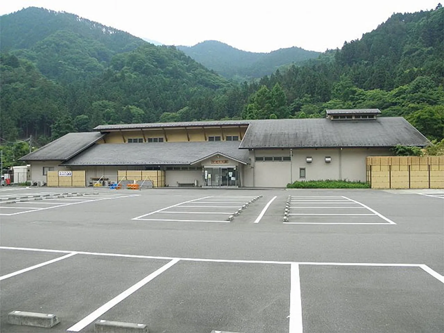 いやしの湯 全景