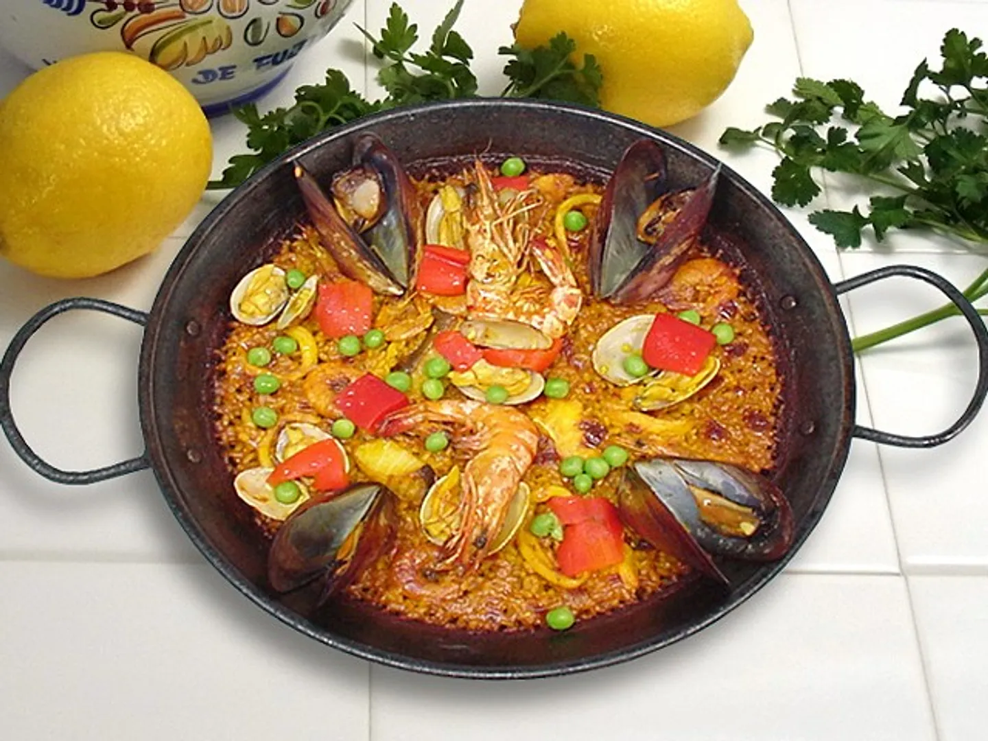 魚介類のパエージャ