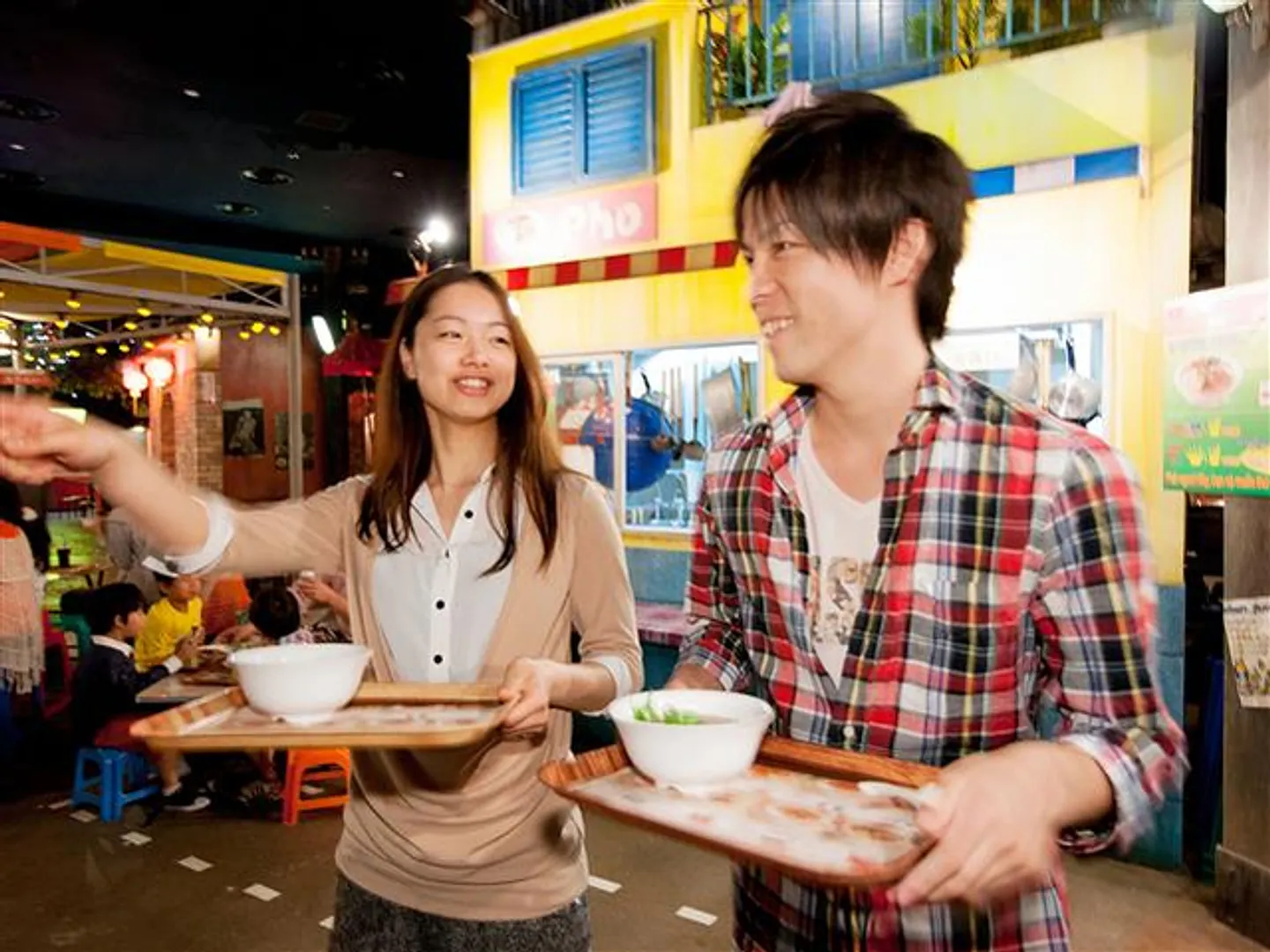 NOODLES BAZAAR -ワールド麺ロード-