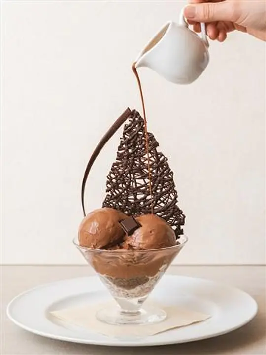 1日10食限定の「VANILLABEANS Parfait(バニラビーンズパルフェ)」