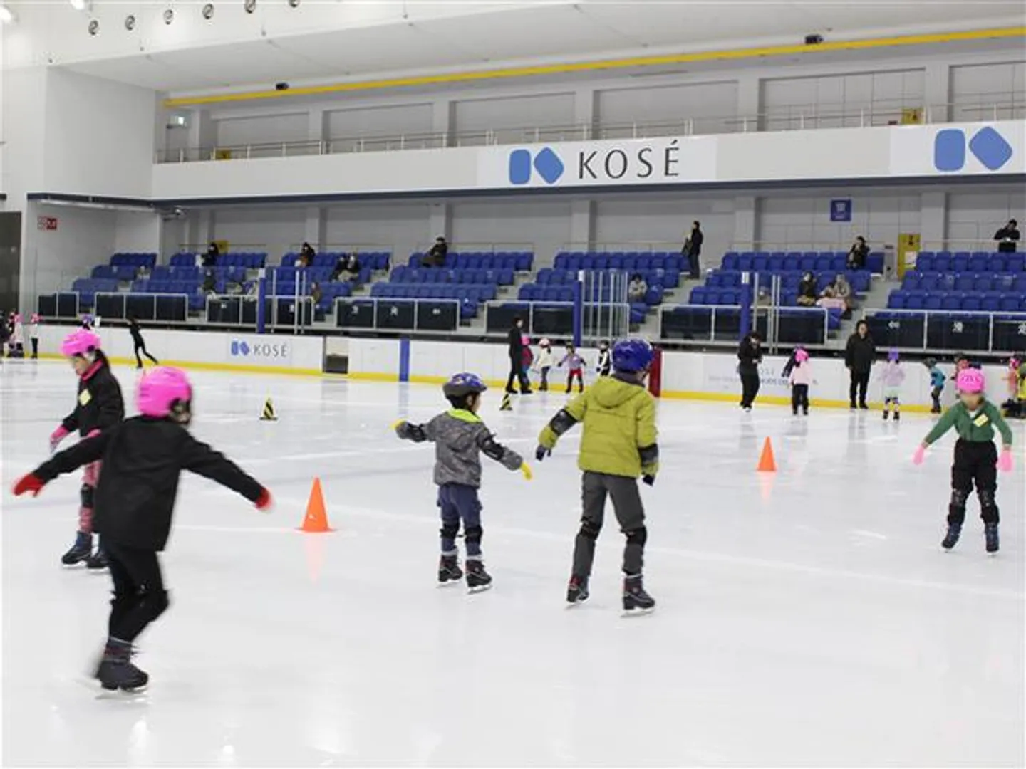 ヘルメットやプロテクターの貸し出しもあるのでお子さまも安心