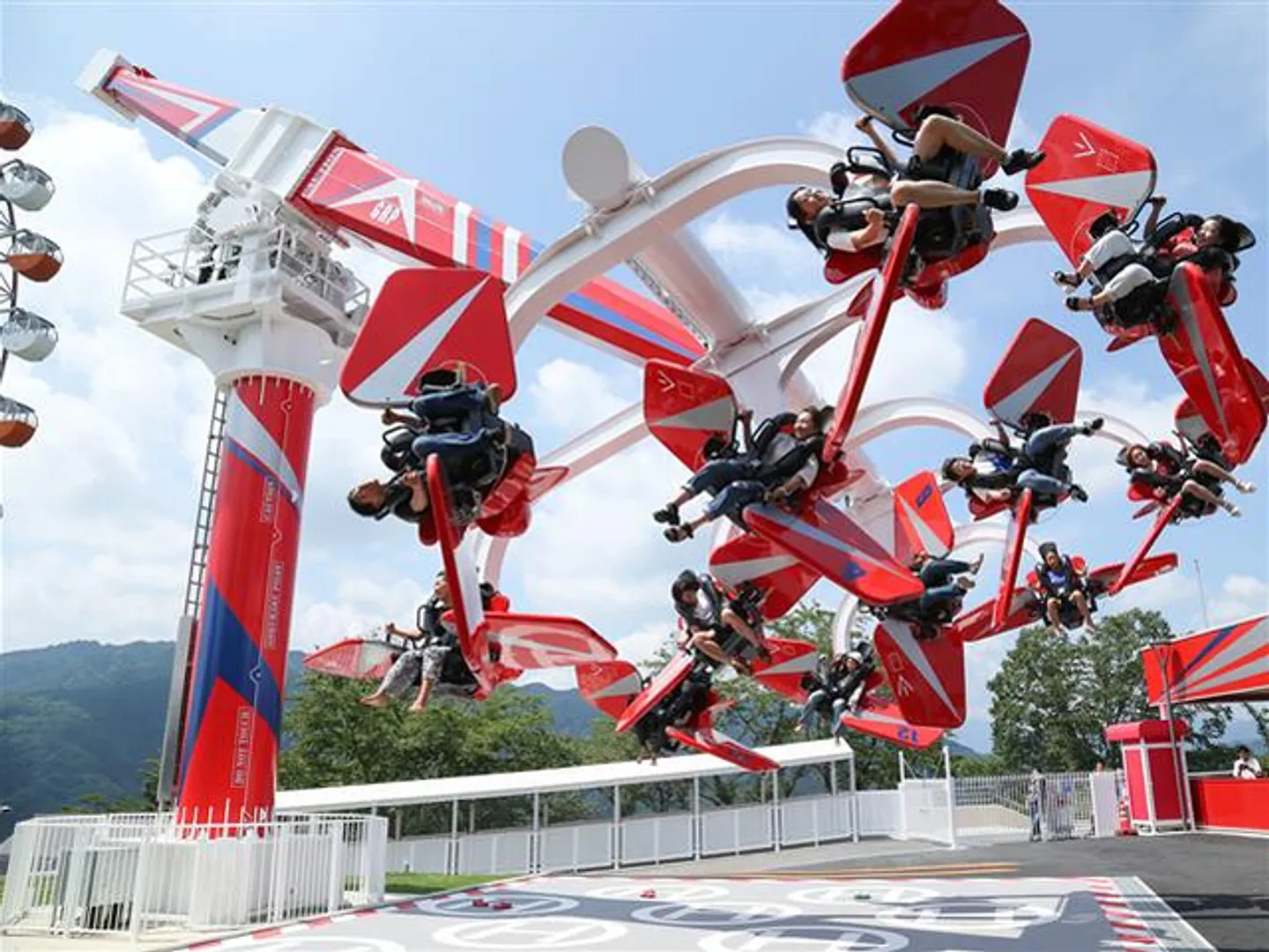 極楽パイロット