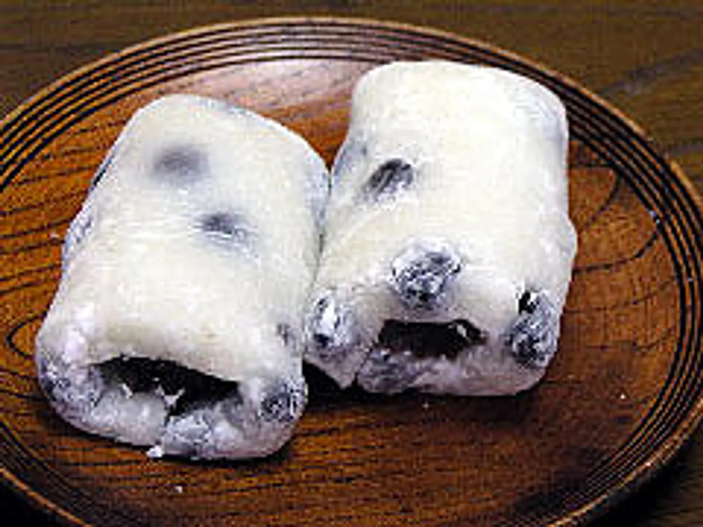 ふっくらした筒状の豆大福