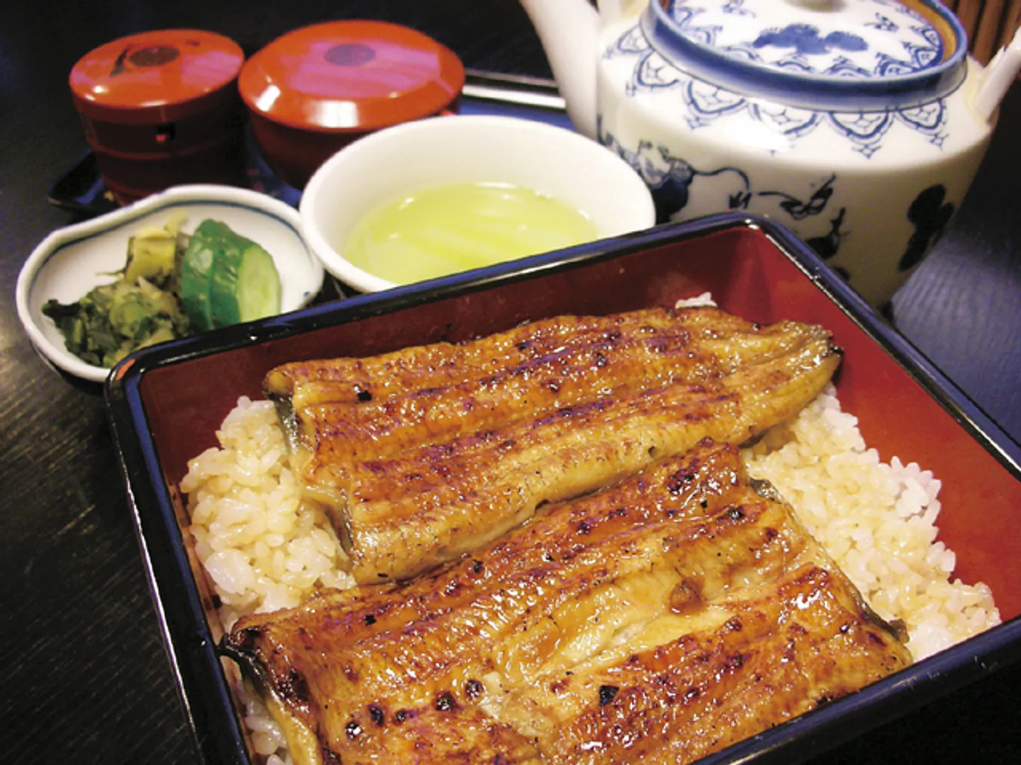 著名人も通った鰻の老舗