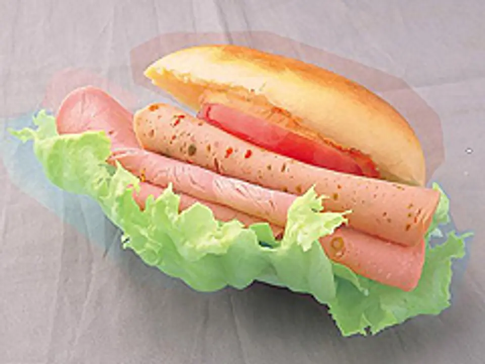 日替りスライスソーセージ3種のオープンサンド 550円