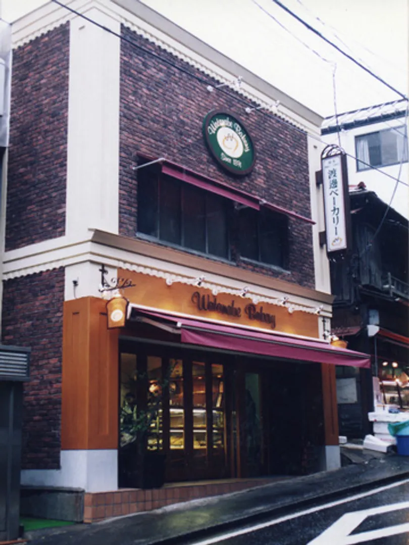 温泉シチューパン748円(税別)は喫茶でぜひ