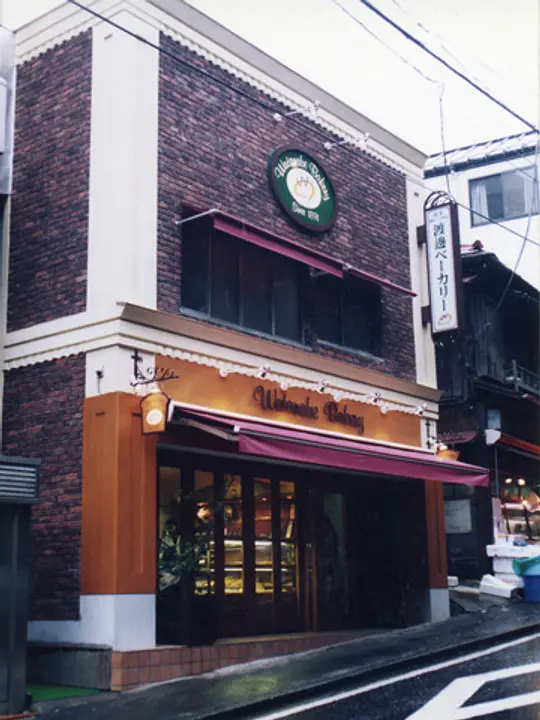 温泉シチューパン748円(税別)は喫茶でぜひ