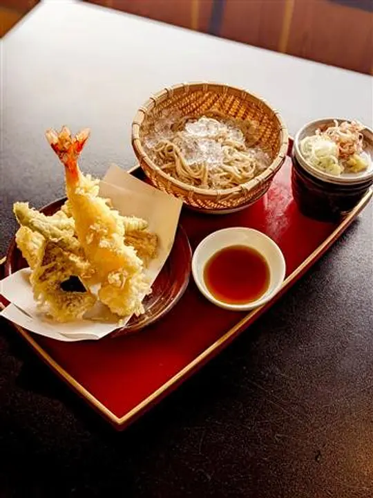 大海老天絹引せいろ