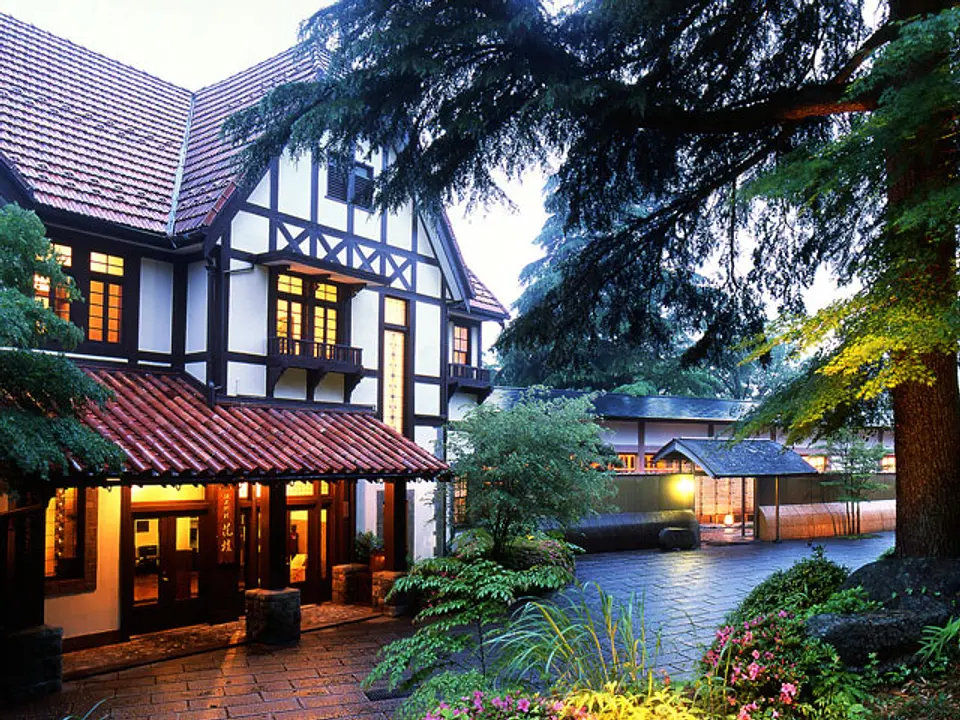 昭和初期建築の洋館で味わう懐石料理