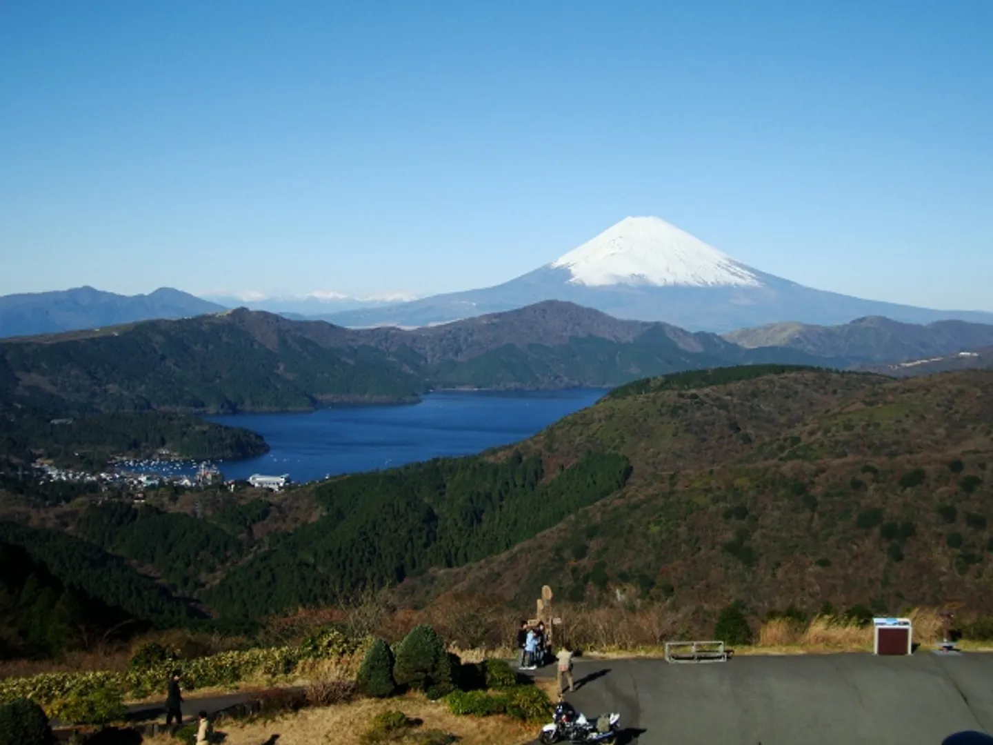 箱根・大観山のスカイラウンジからの眺め