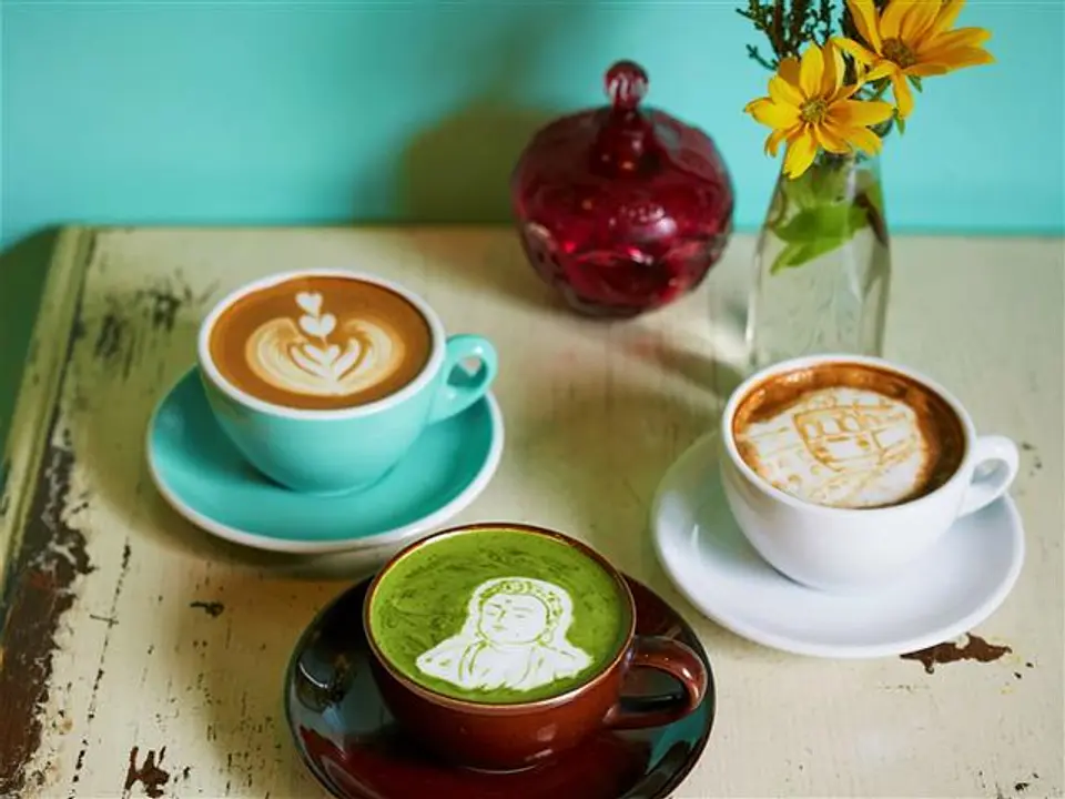 オーナーバリスタが描く美しいラテアート