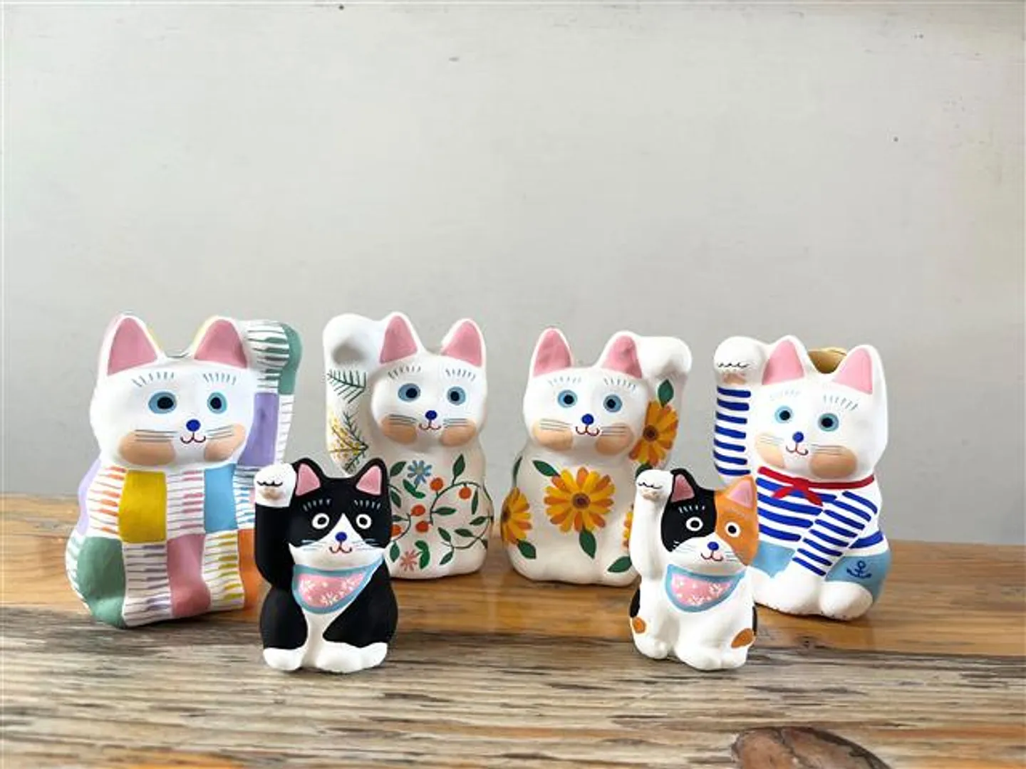 店主の夫はカマクラ張子を主宰。在店時は無料で名入れサービスも