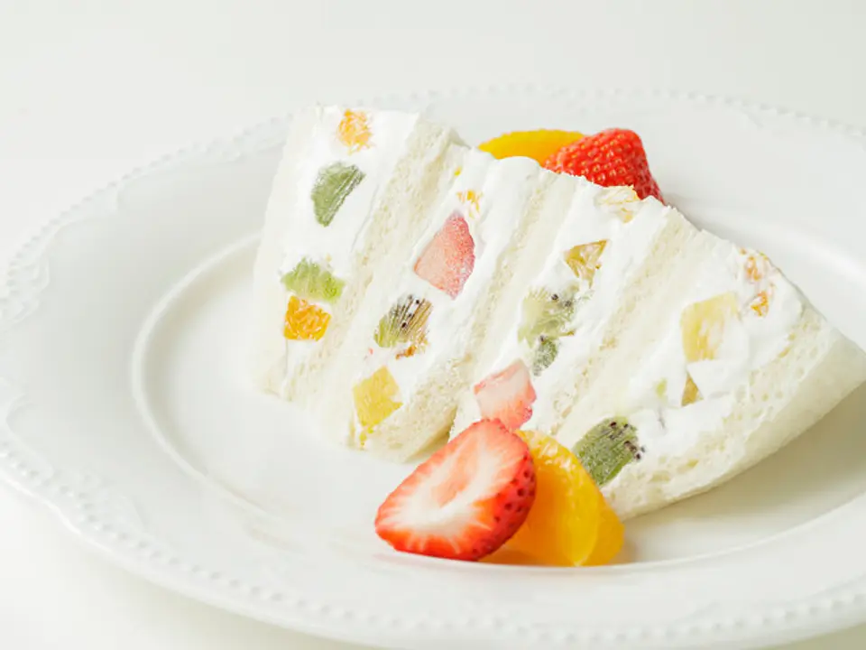 フルーツサンド