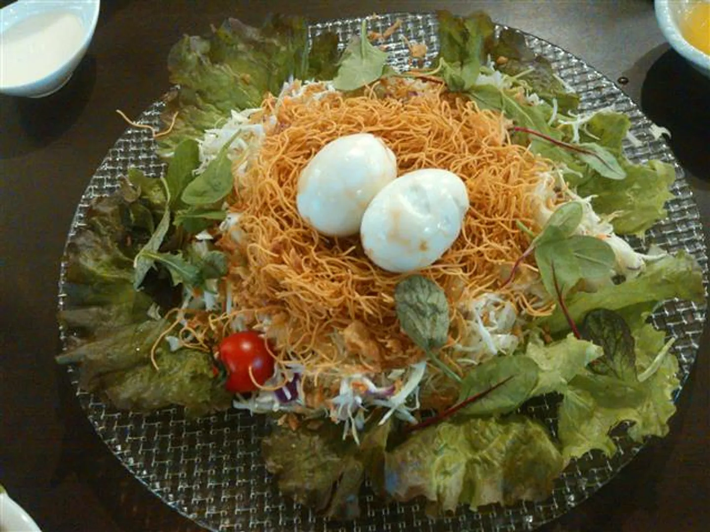 恐竜の巣サラダ