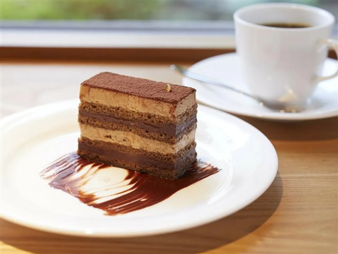 北鎌倉 欒カフェのスペシャリテ「オペラ」