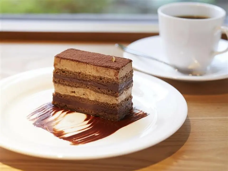 北鎌倉 欒カフェのスペシャリテ「オペラ」