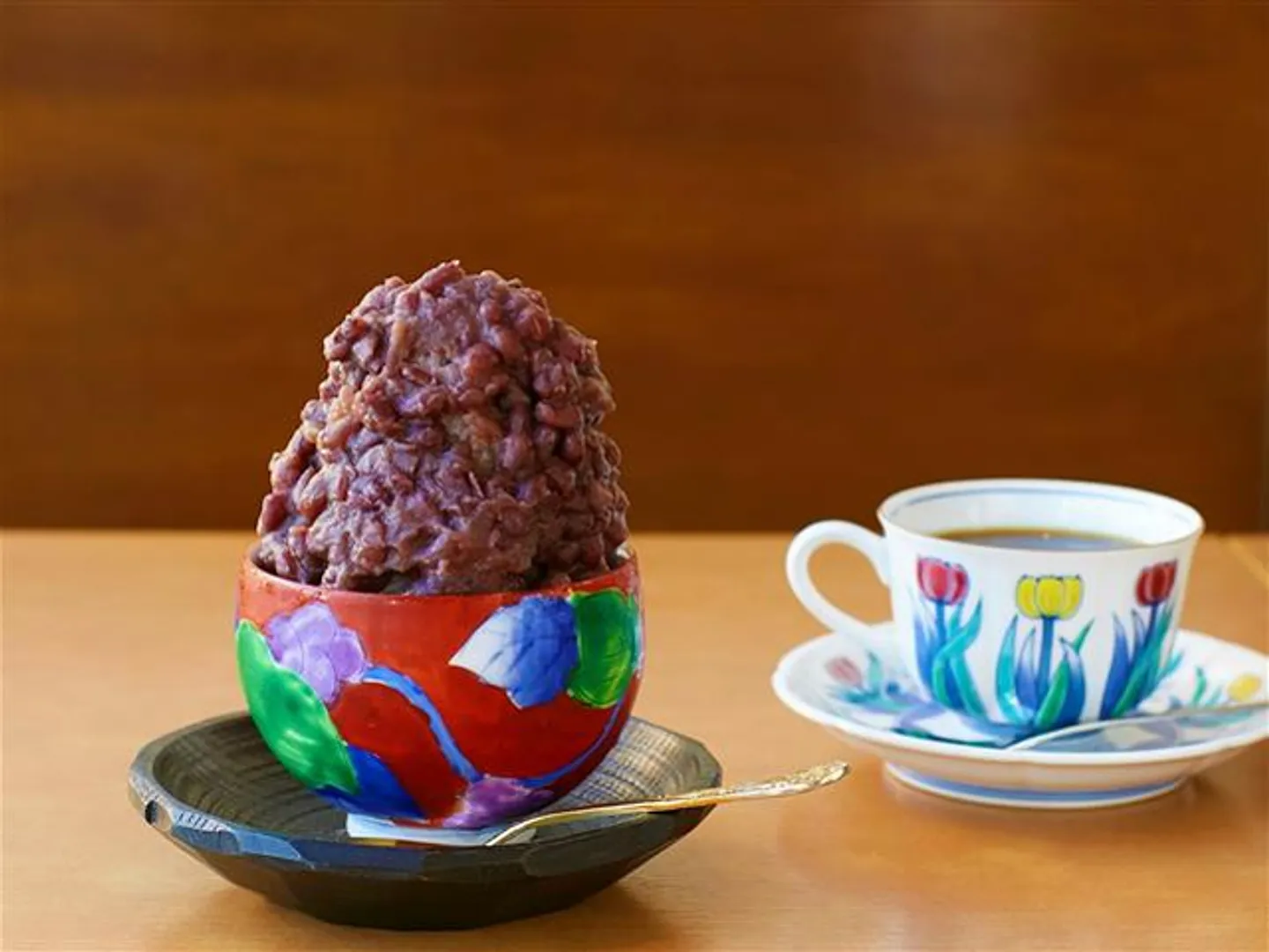 「氷 あずき」は7～9月の夏季メニュー。かき氷＋ドリンク