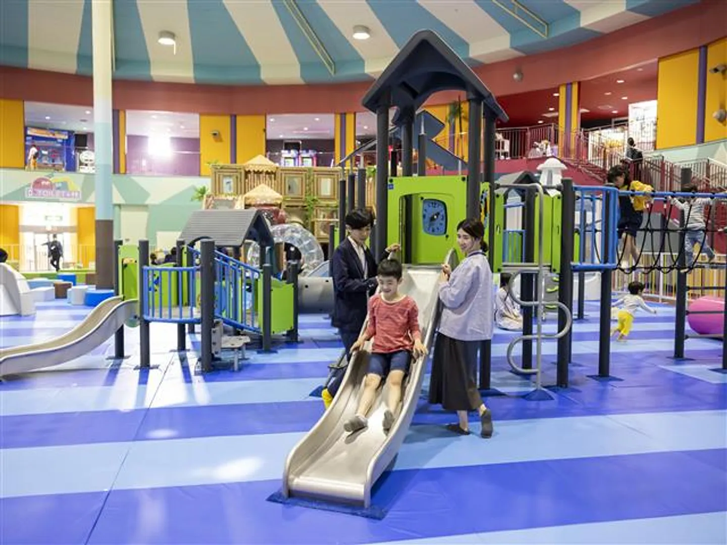 大型アスレチック