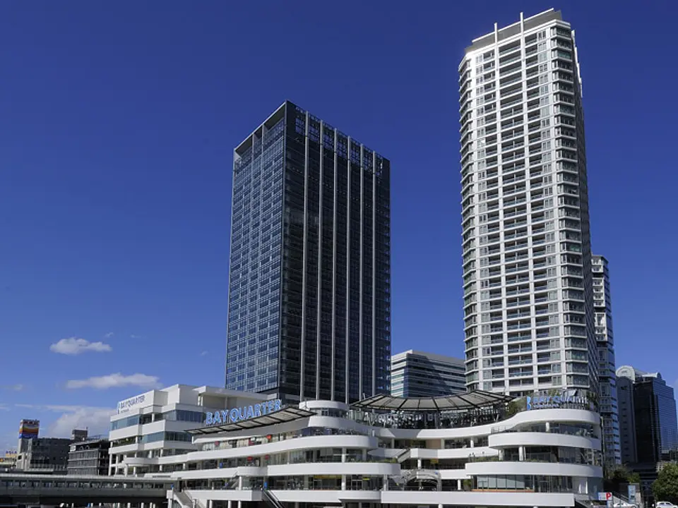 横浜ベイクォーター