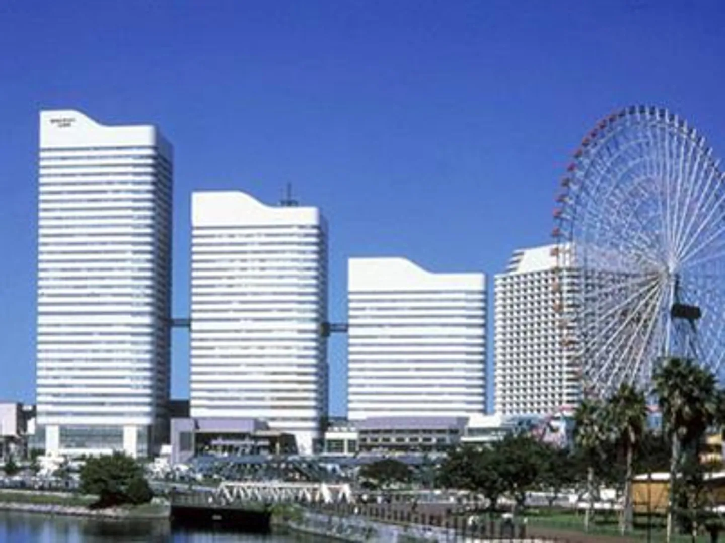 クイーンズスクエア横浜