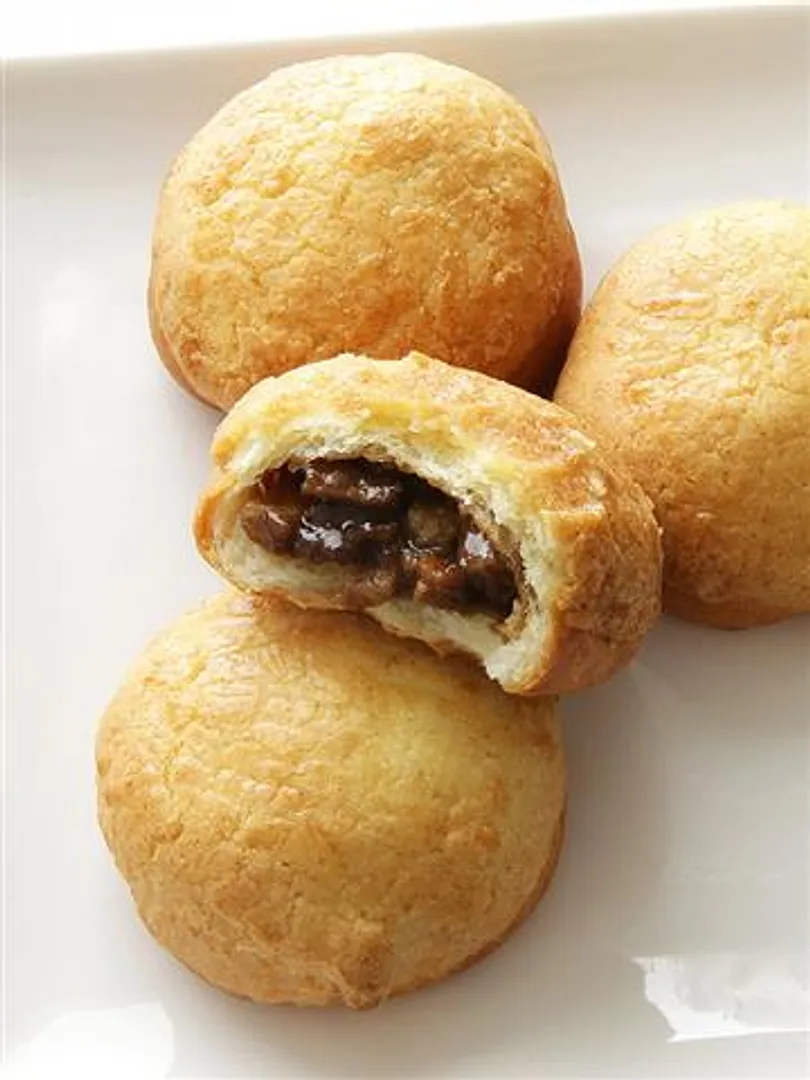 チャーシューメロンパン 1個280円 クセになる味の、香港発ニューカマー点心