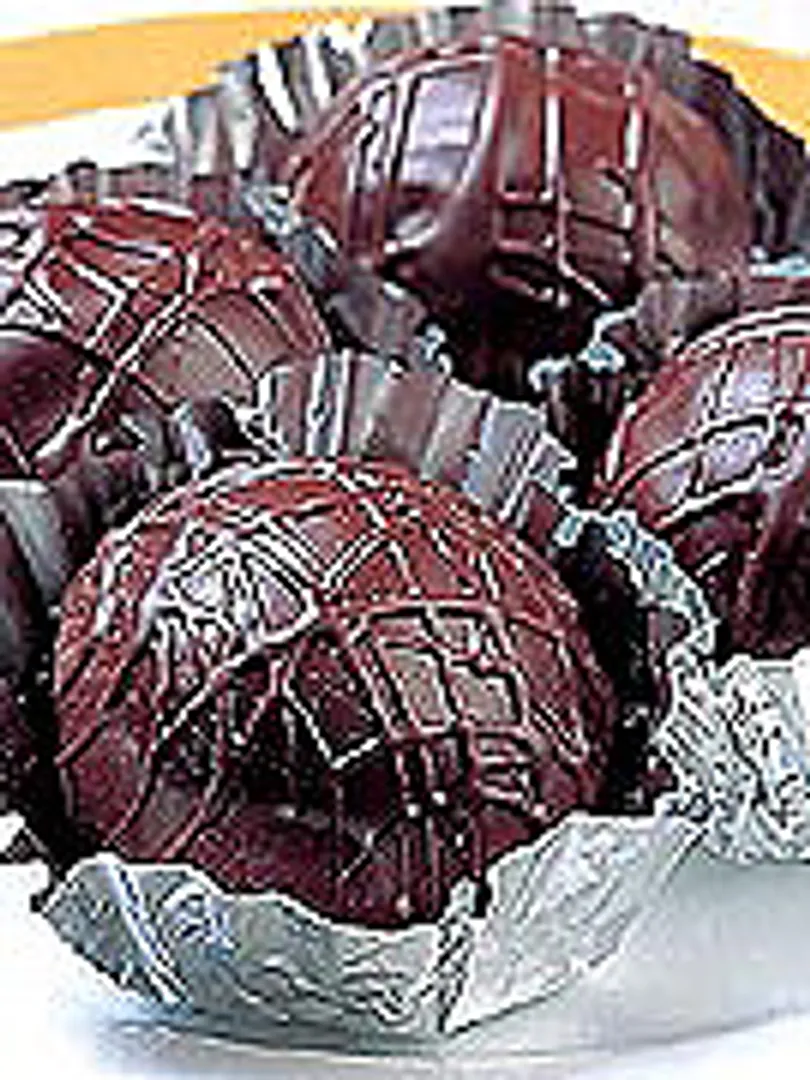 昔から変わらない看板商品のラムボール