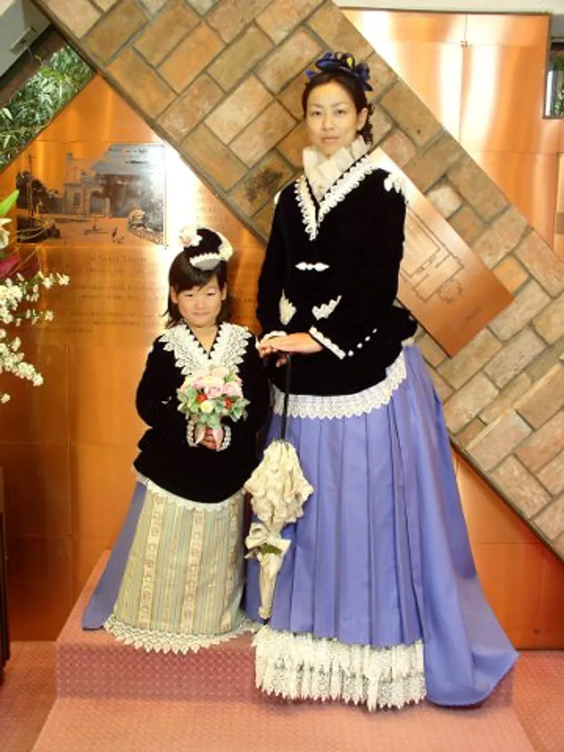 時代衣装を着て記念撮影