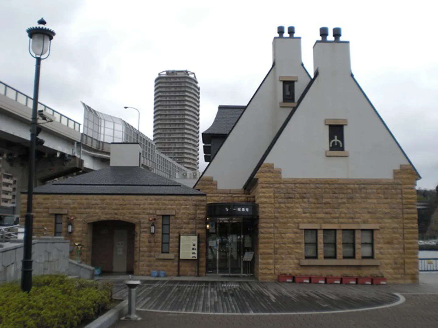 J0042766a.jpg