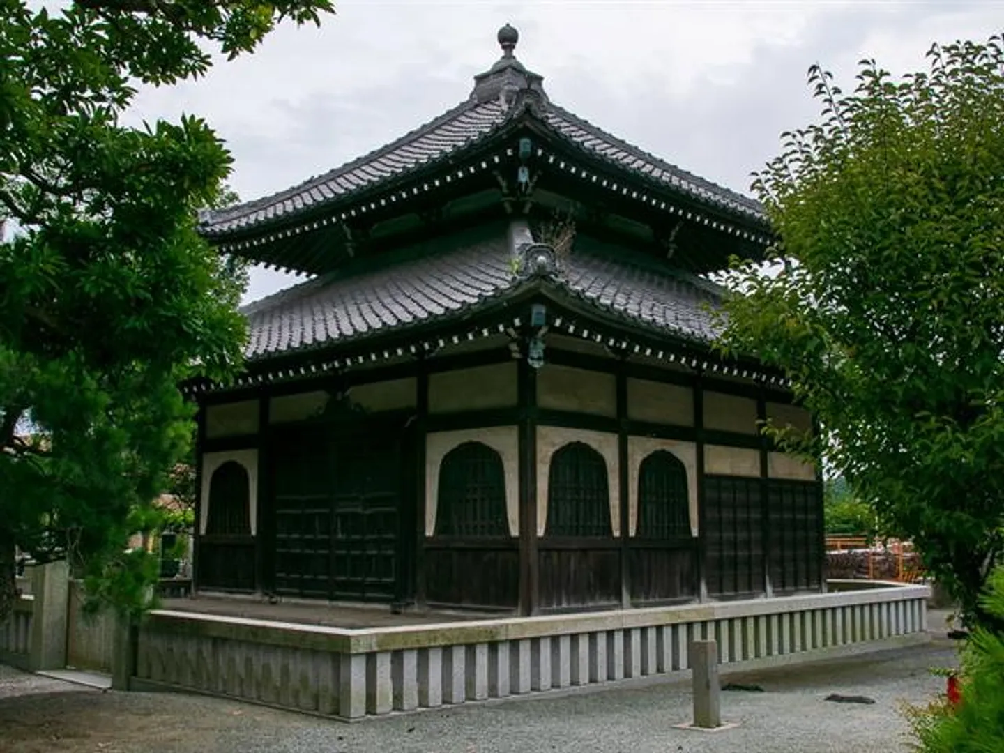A1800170d.jpg