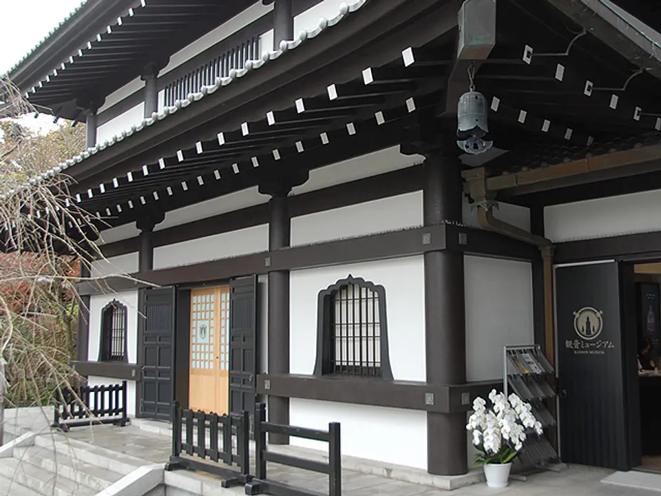 A1802080b.jpg