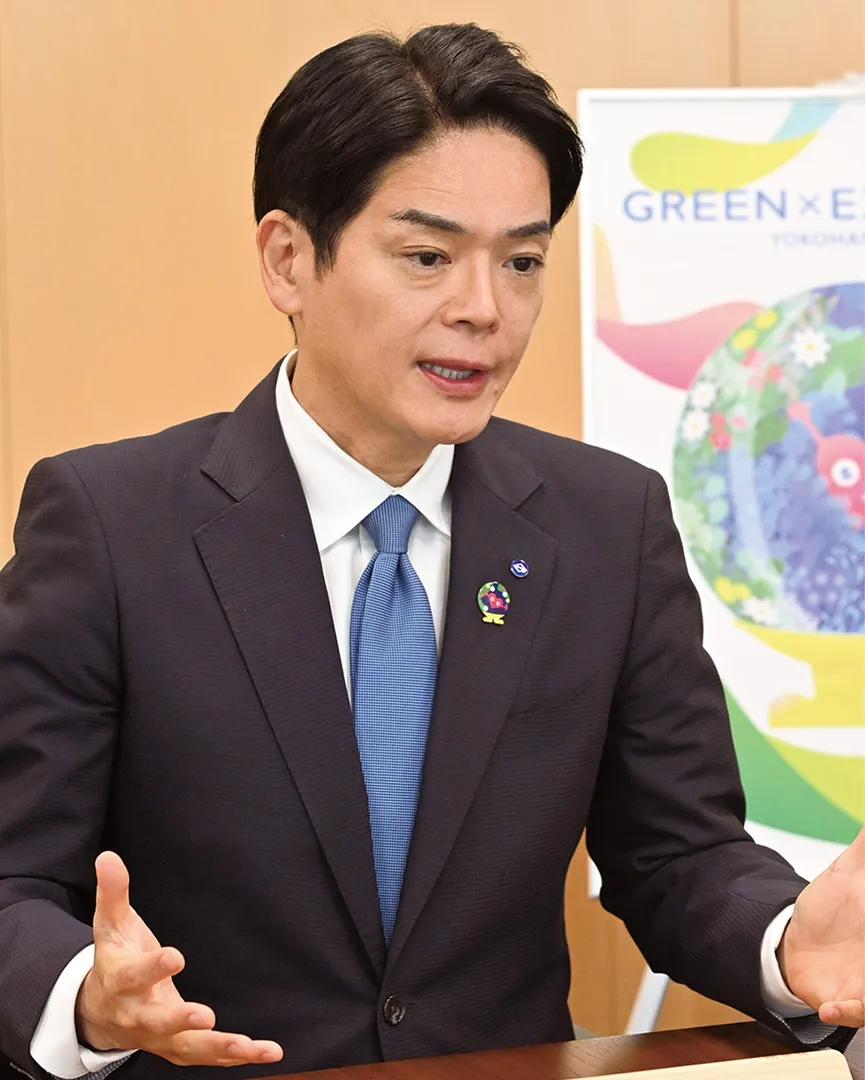 市政について語る山中市長