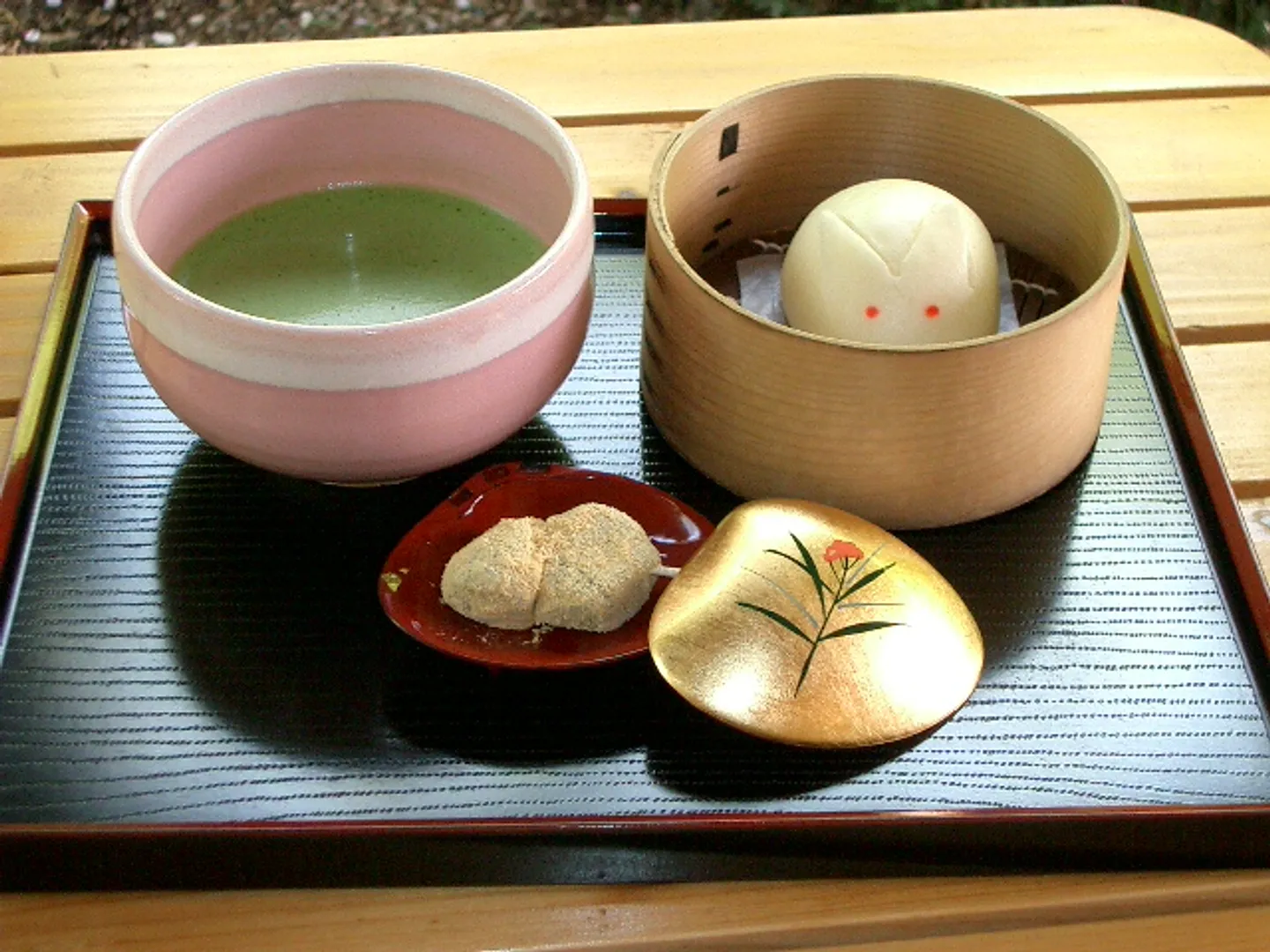 ウサギまんじゅう抹茶セット
