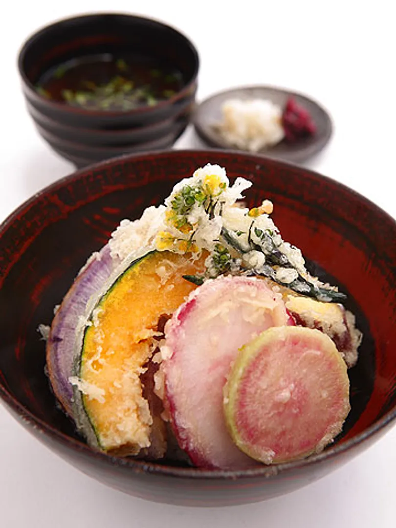 鎌倉やさい天丼1760円