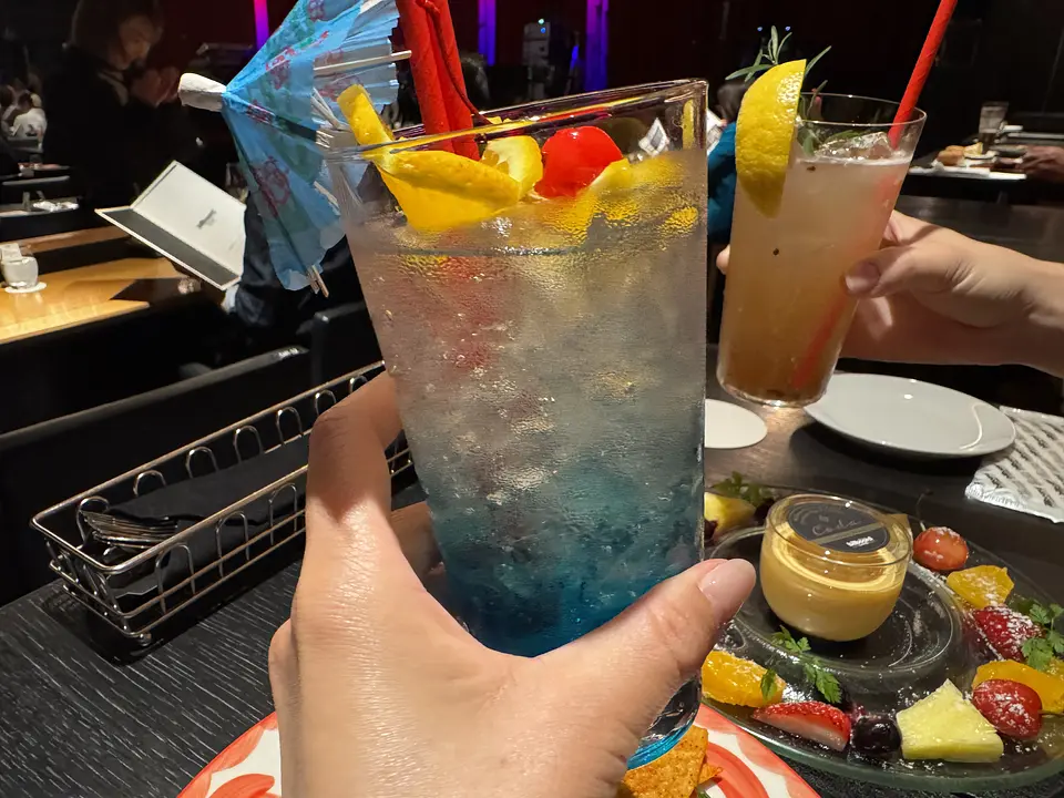billboard-live-yokohama-cocktails-cheers-dessert