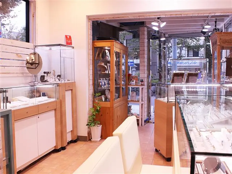J0060643c.jpg