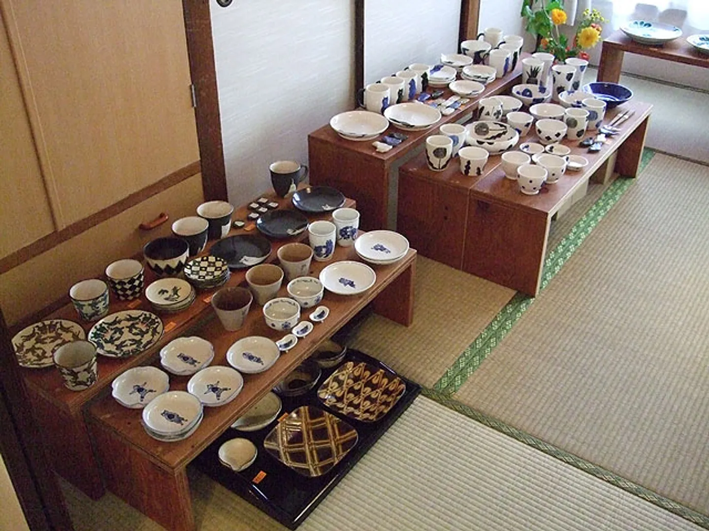 J0069309h.jpg