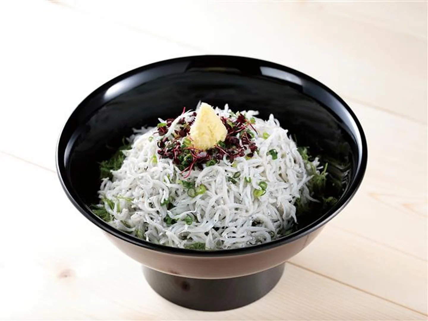釜揚げしらす丼