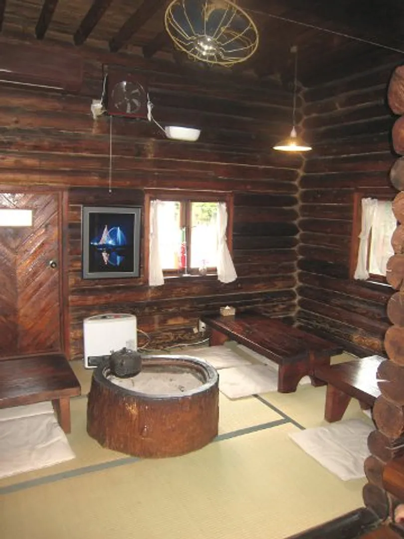 TN000369a.jpg