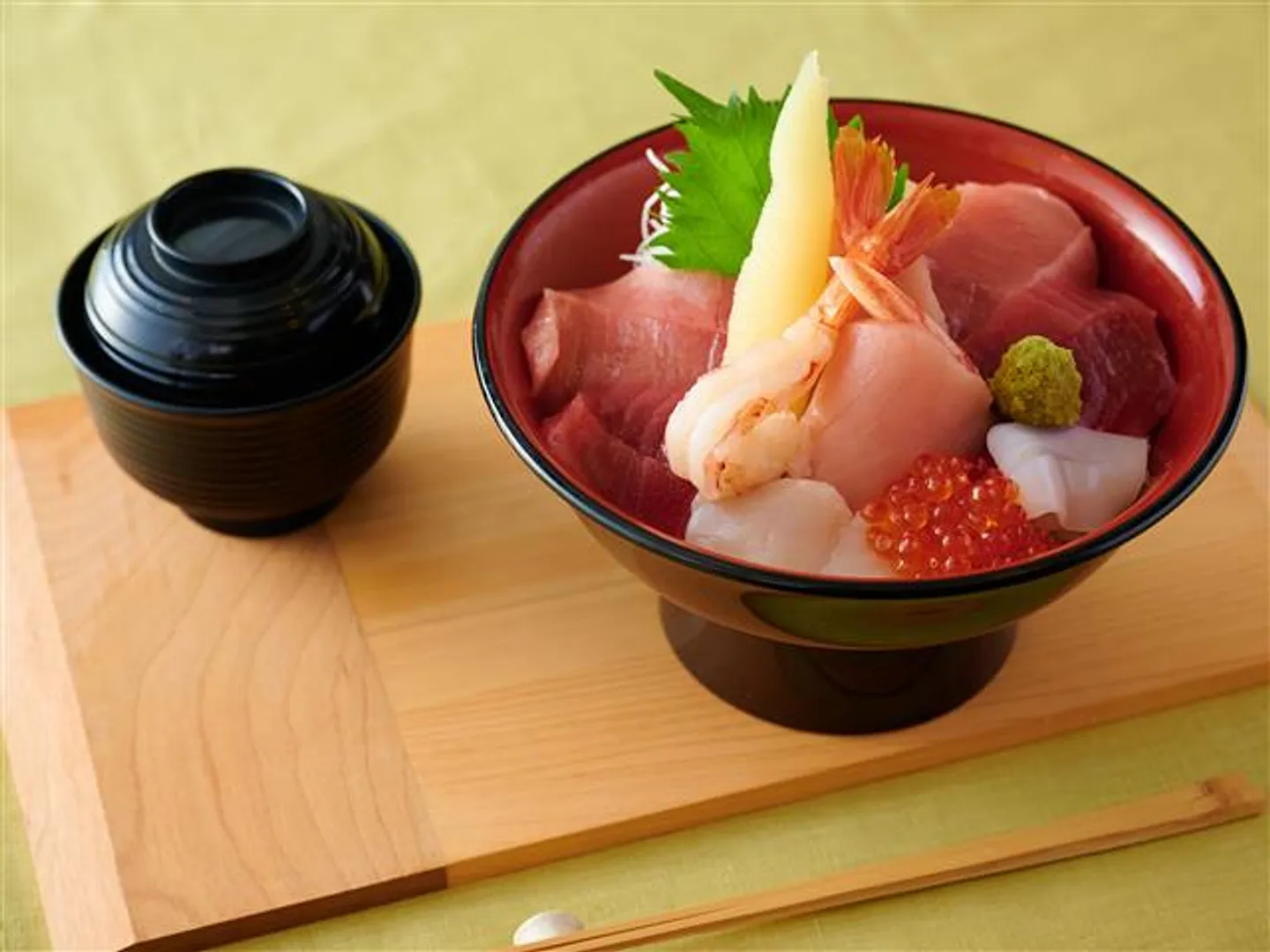 海鮮丼