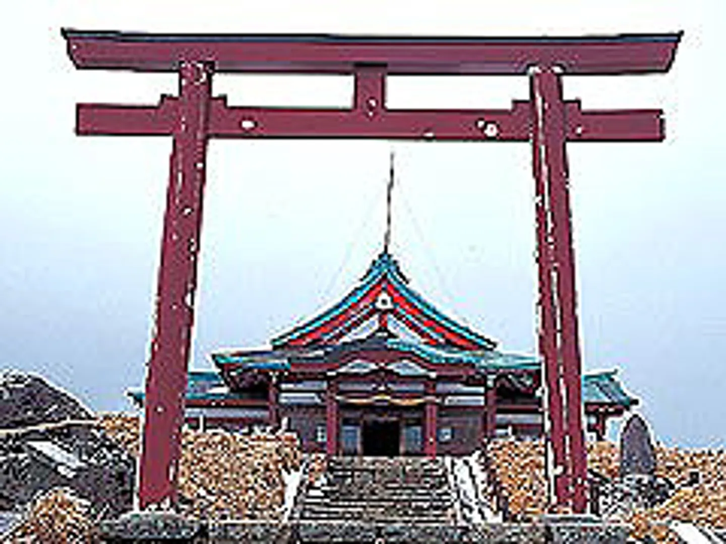 御社殿は昭和39年(1964)に再建。毎年10月24日例大祭が行われる。